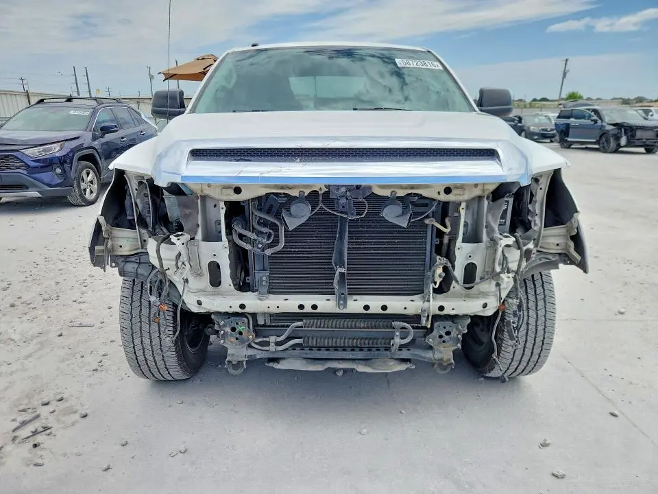 2014 TOYOTA TUNDRA CREWMAX SR5  