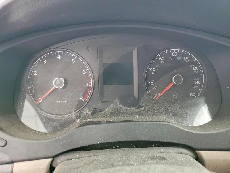 2011 VOLKSWAGEN JETTA BASE  