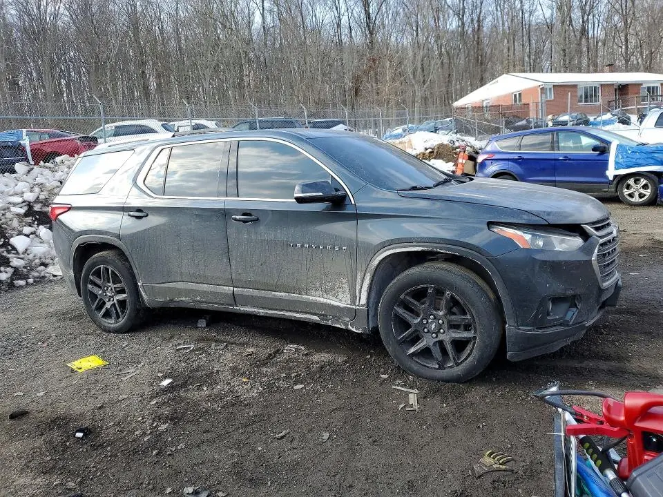 2018 CHEVROLET TRAVERSE LT  