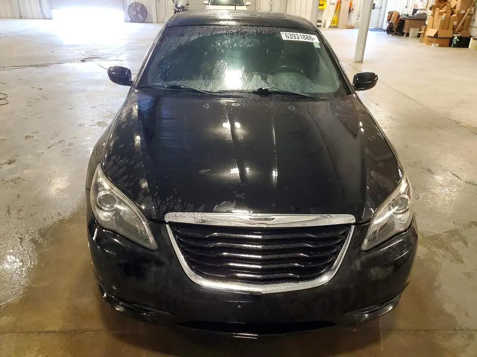 2011 CHRYSLER 200 S  