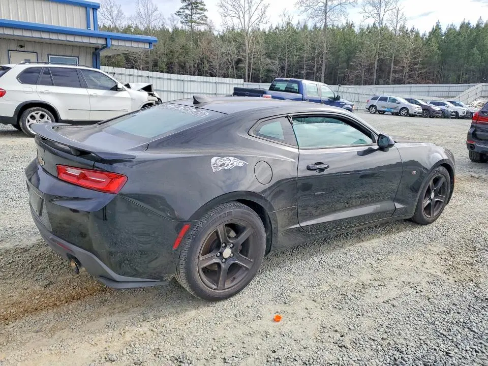 2016 CHEVROLET CAMARO LT  