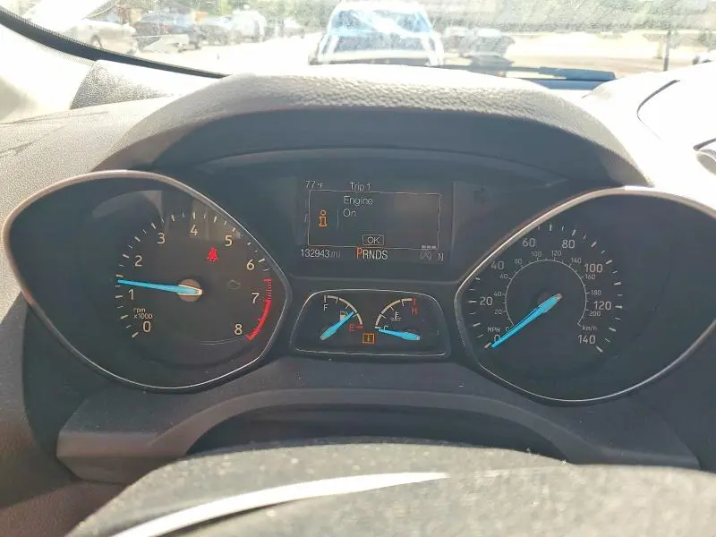 2017 FORD ESCAPE SE  