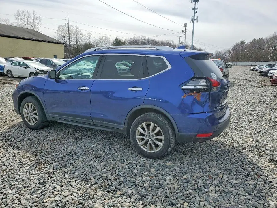 2017 NISSAN ROGUE SV  