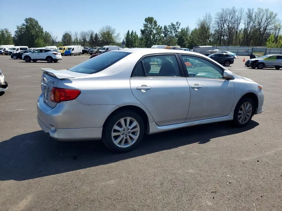 2010 TOYOTA COROLLA S  