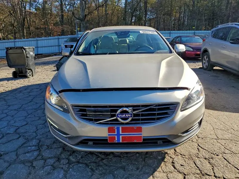 2018 VOLVO S60 PLATINUM  