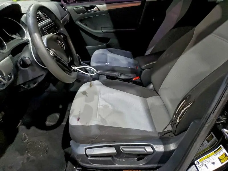 2017 VOLKSWAGEN JETTA S  