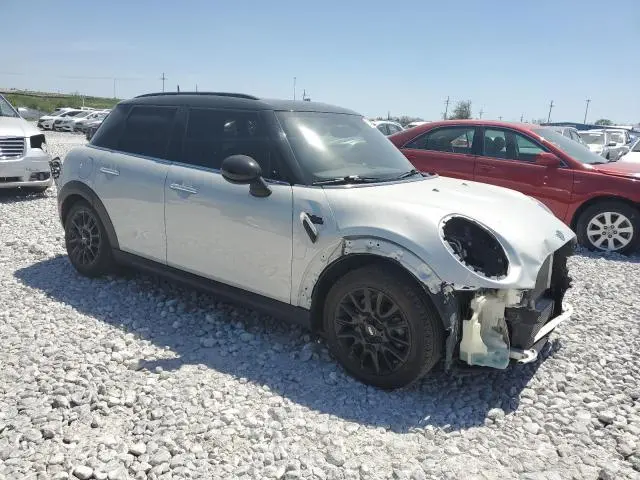 2019 MINI COOPER   
