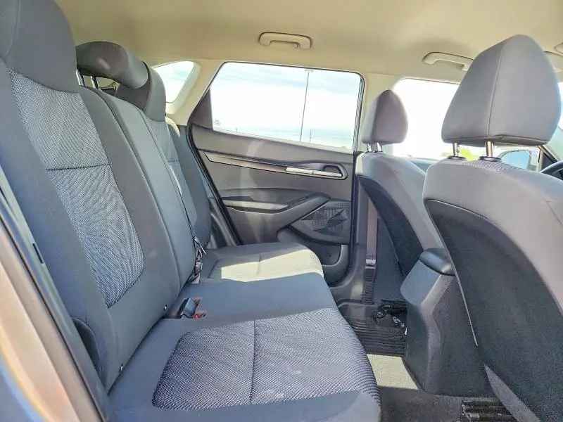 2023 KIA SELTOS LX  