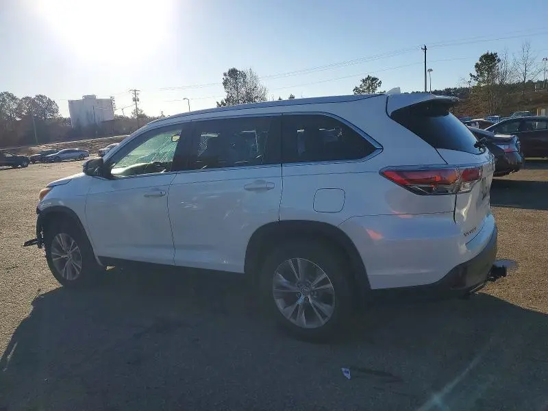 2015 TOYOTA HIGHLANDER XLE  