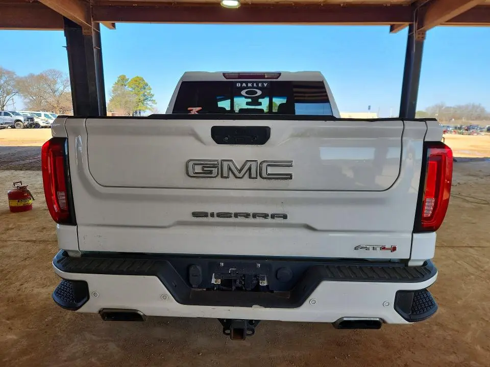 2019 GMC SIERRA K1500 AT4  