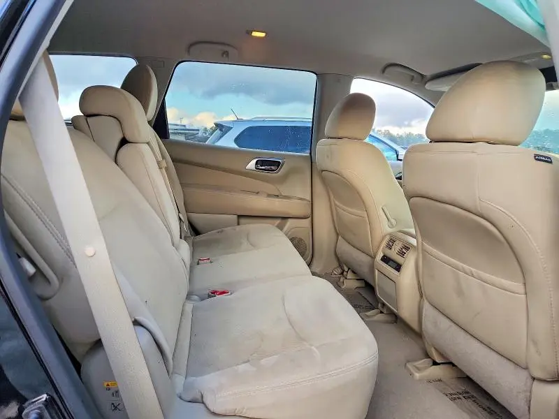 2014 NISSAN PATHFINDER S  