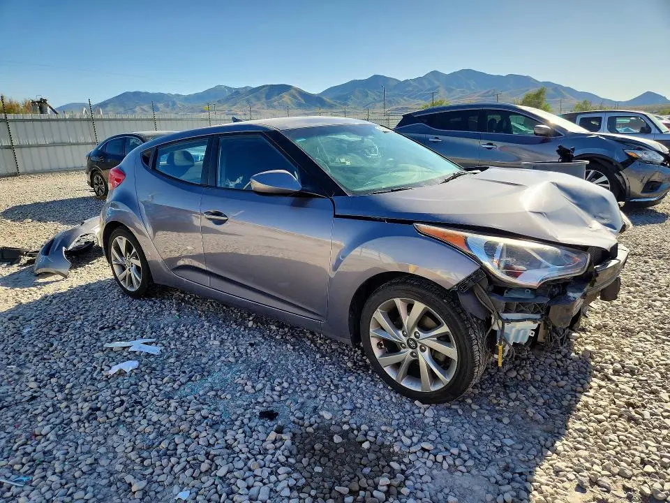 2016 HYUNDAI VELOSTER BASE  