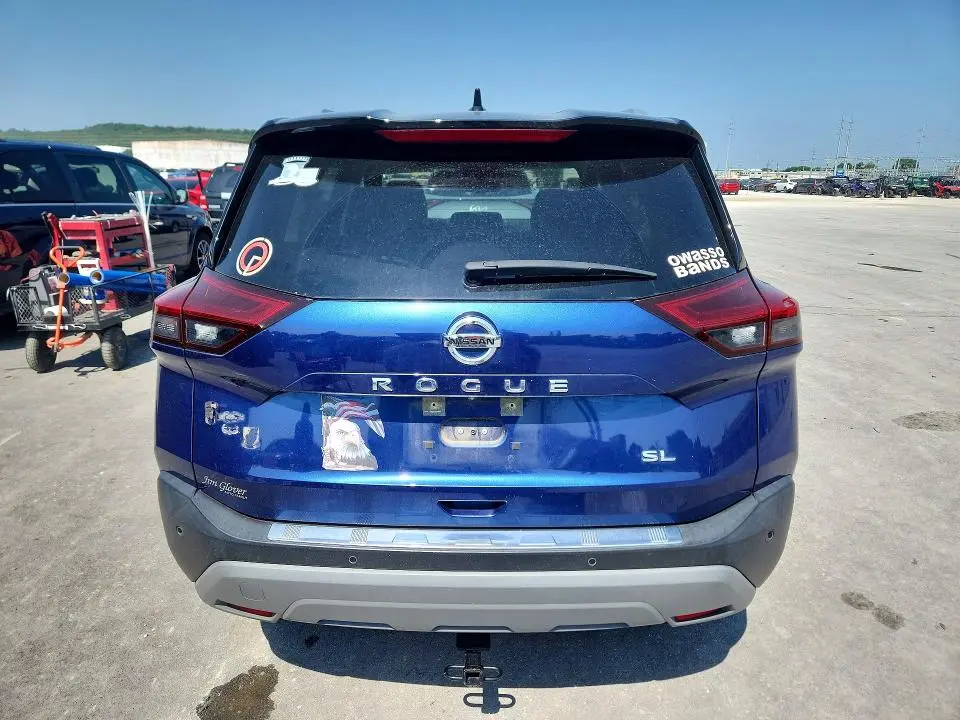2021 NISSAN ROGUE SL  