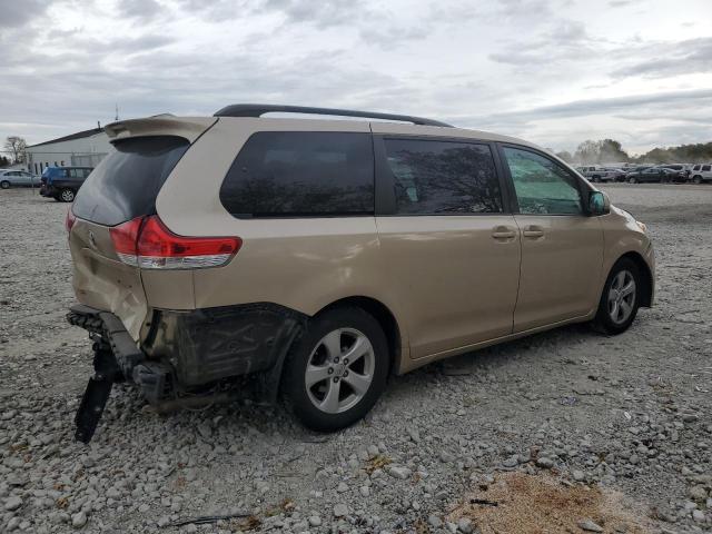 2011 TOYOTA SIENNA LE