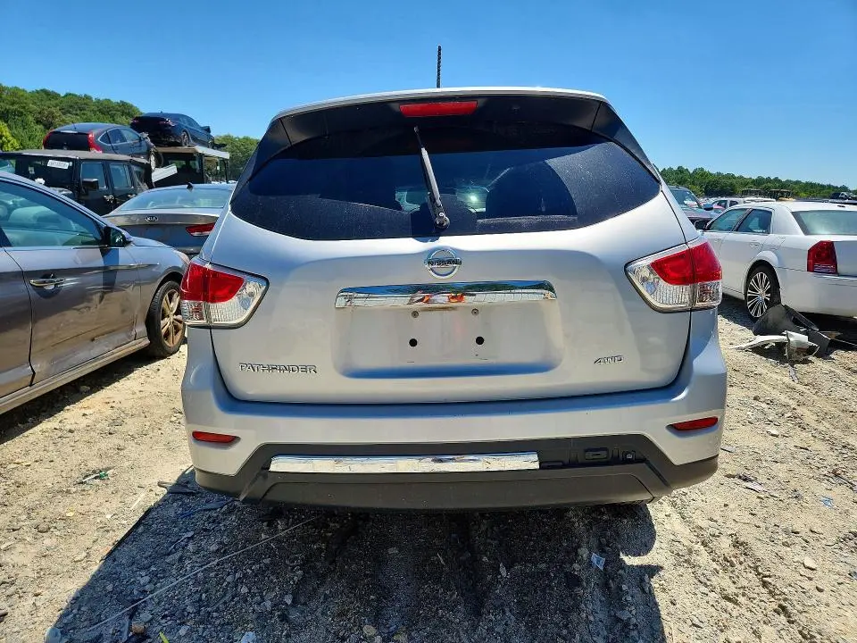 2016 NISSAN PATHFINDER S  