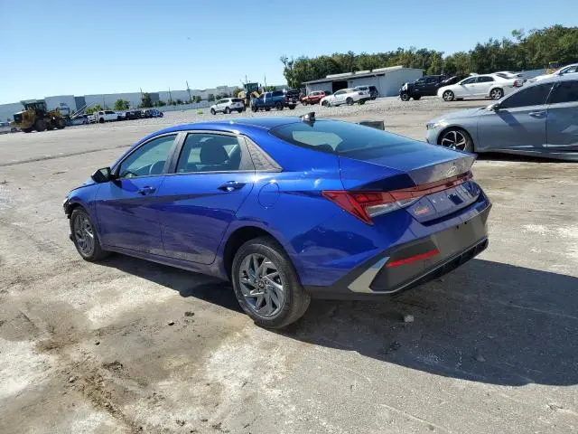2025 HYUNDAI ELANTRA BLUE  
