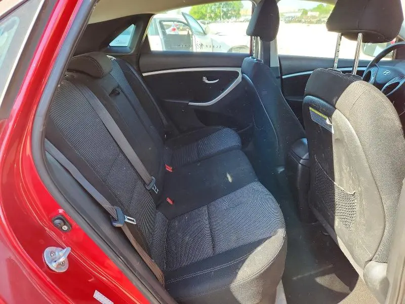 2016 HYUNDAI ELANTRA GT BASE  