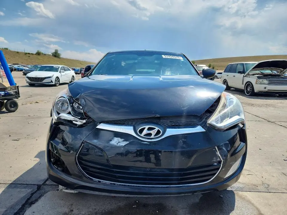 2017 HYUNDAI VELOSTER VALUE EDITION  