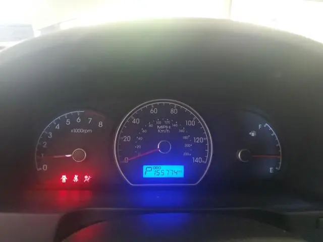 2010 HYUNDAI ELANTRA BLUE  