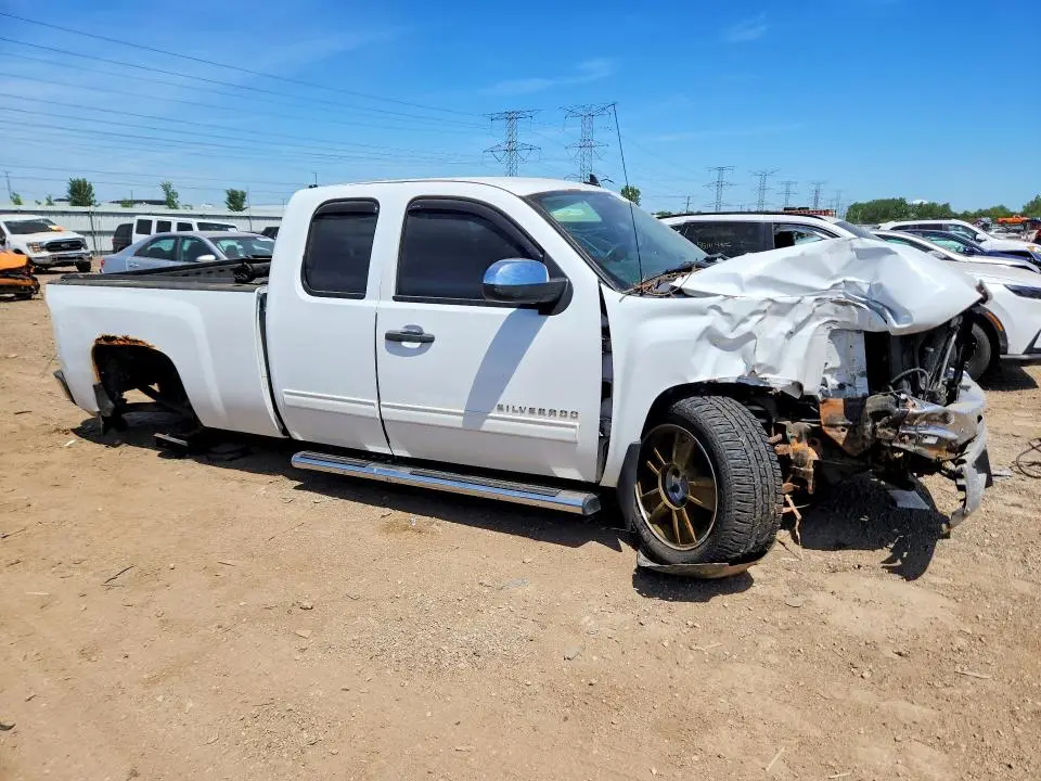 2013 CHEVROLET SILVERADO K1500 LT  