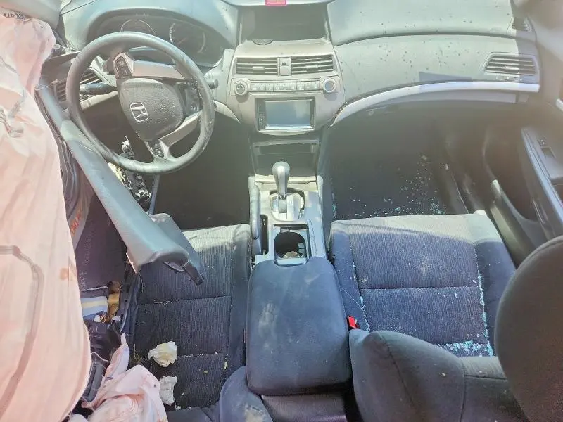 2011 HONDA ACCORD LX  