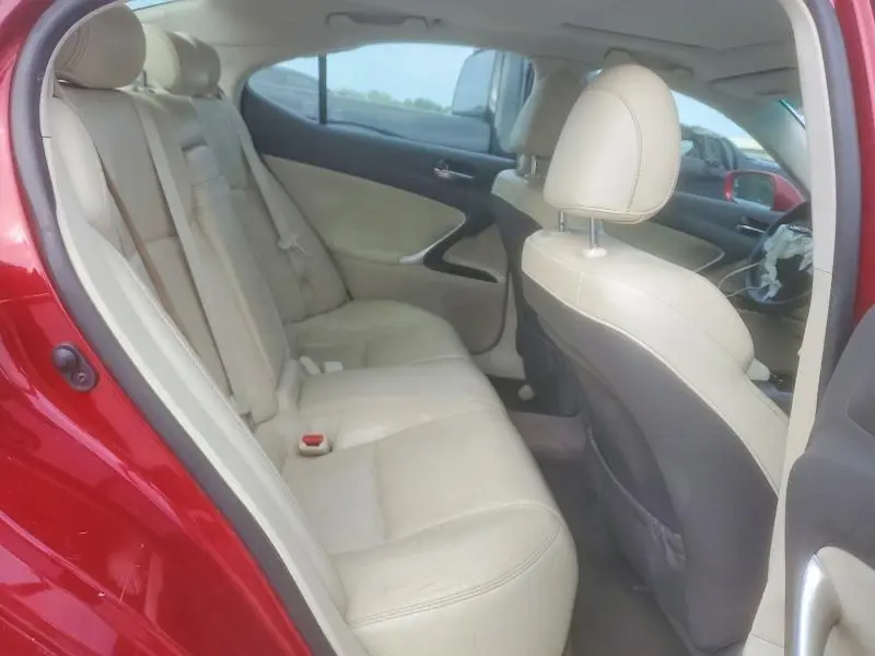 2011 LEXUS IS 250  