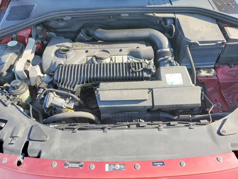 2013 VOLVO S60 T5  