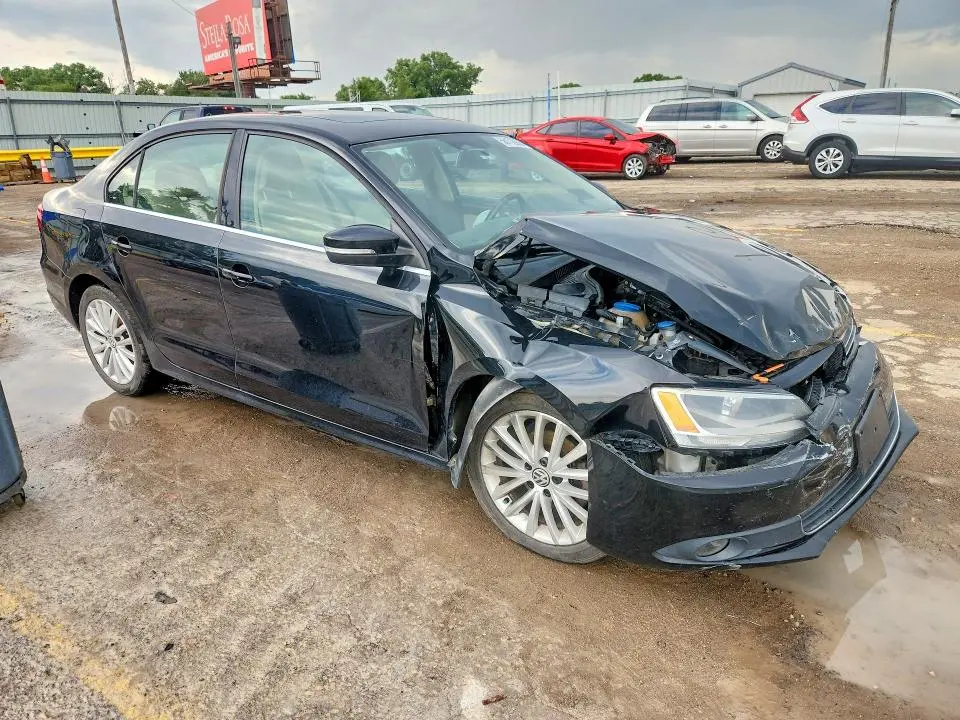 2013 VOLKSWAGEN JETTA TDI  