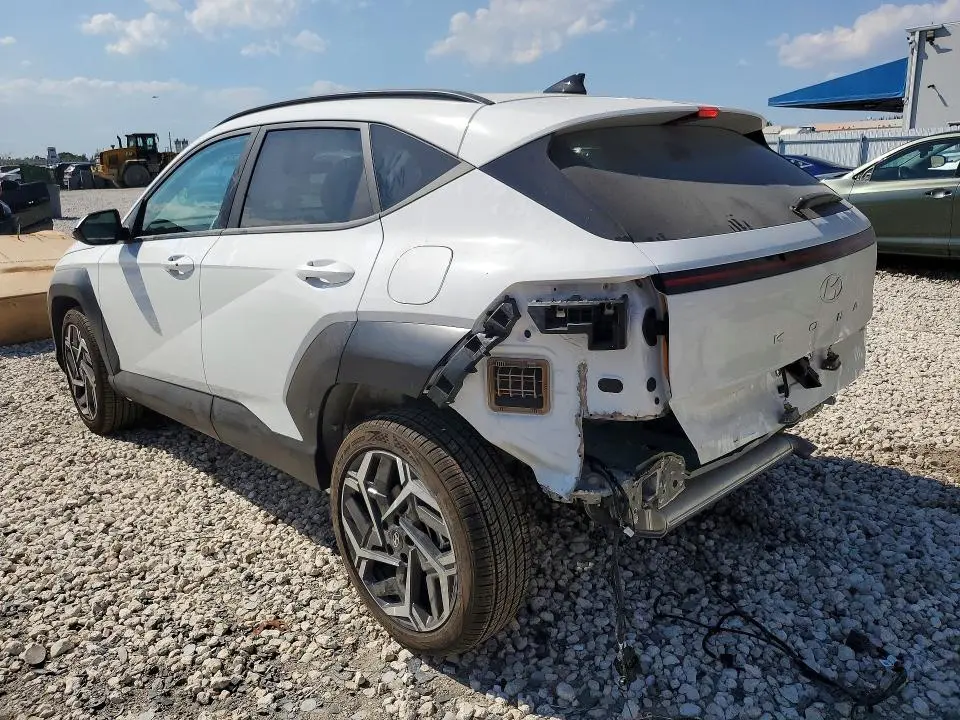 2026 HYUNDAI KONA SEL PREMIUM  