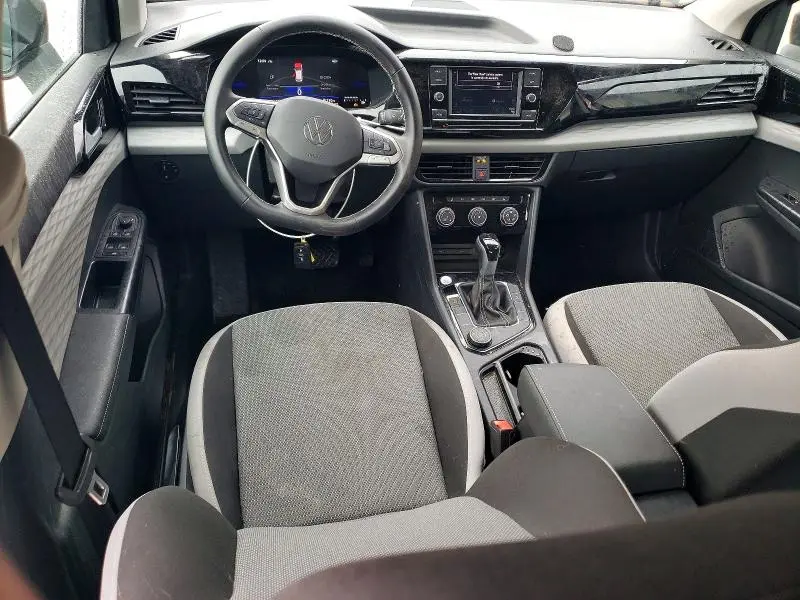 2024 VOLKSWAGEN TAOS S  