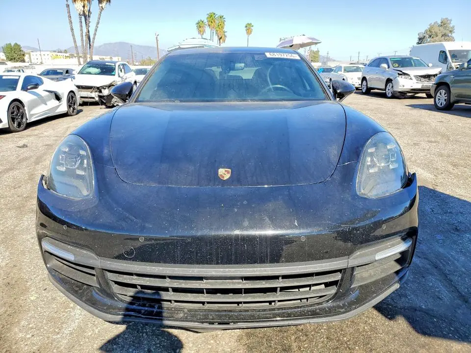 2017 PORSCHE PANAMERA 2  