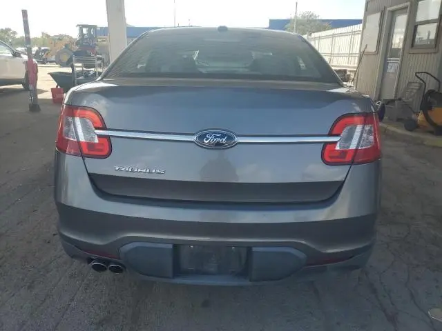 2011 FORD TAURUS SE