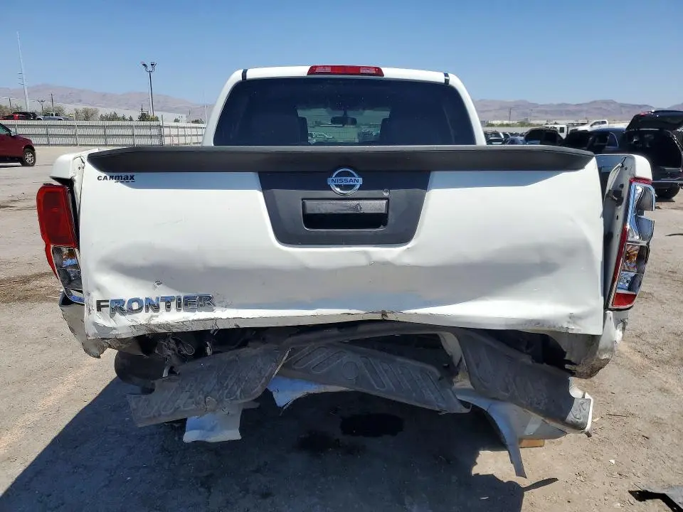 2017 NISSAN FRONTIER S  