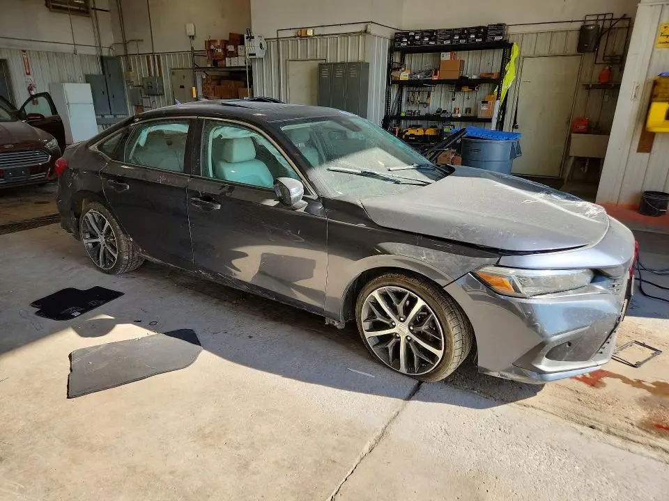 2022 HONDA CIVIC TOURING  