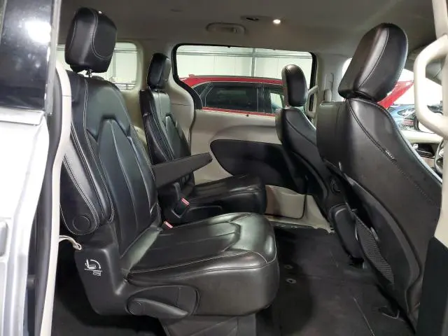 2021 CHRYSLER VOYAGER LXI  