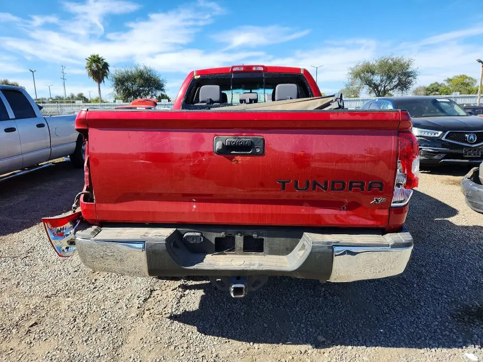2016 TOYOTA TUNDRA SR5  