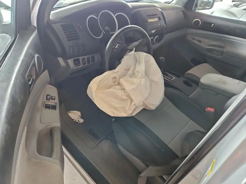 2010 TOYOTA TACOMA BASE  