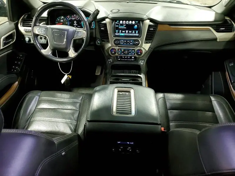 2020 GMC YUKON XL DENALI  
