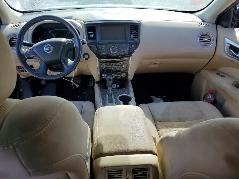 2017 NISSAN PATHFINDER SV  