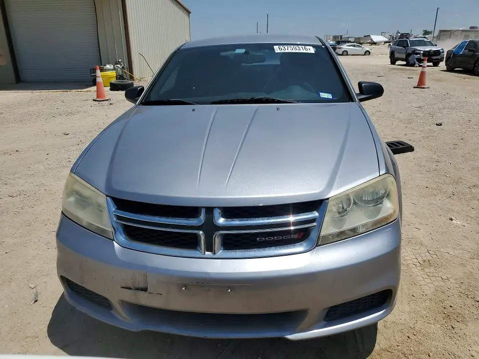 2013 DODGE AVENGER SE  