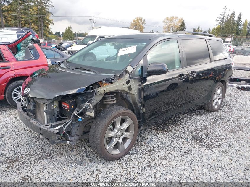 2012 TOYOTA SIENNA SE 8 PASSENGER