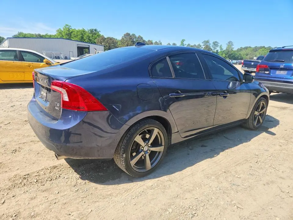 2012 VOLVO S60 T6  