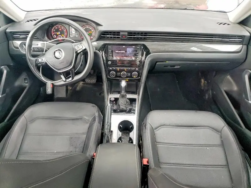 2021 VOLKSWAGEN PASSAT HIGHLINE  
