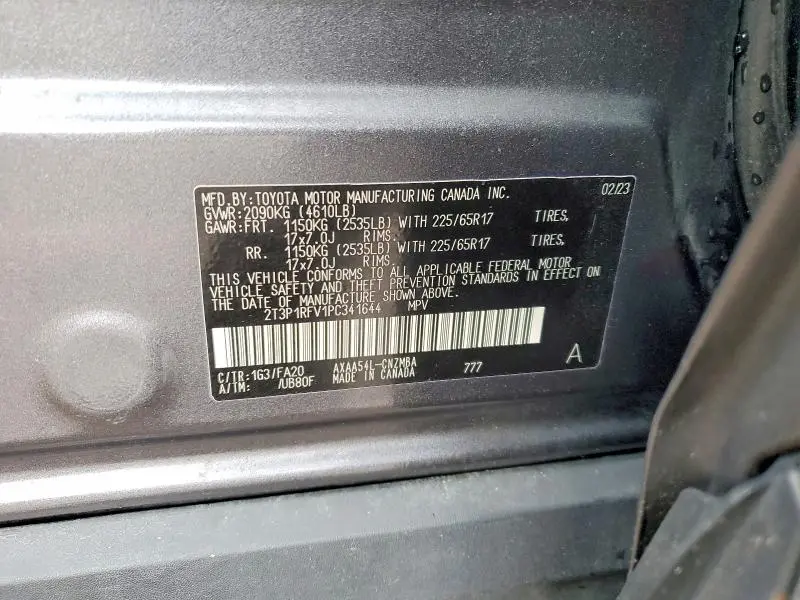 2023 TOYOTA RAV4 XLE  