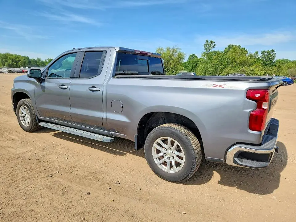 2020 CHEVROLET SILVERADO K1500 LT  