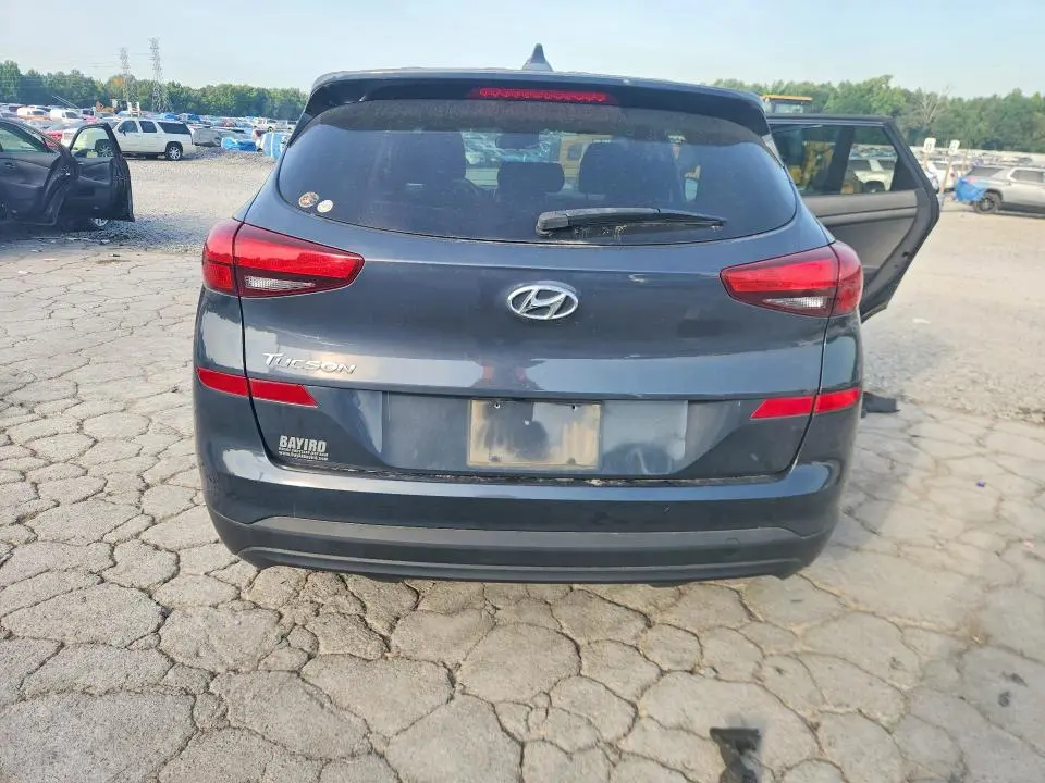 2019 HYUNDAI TUCSON SE  