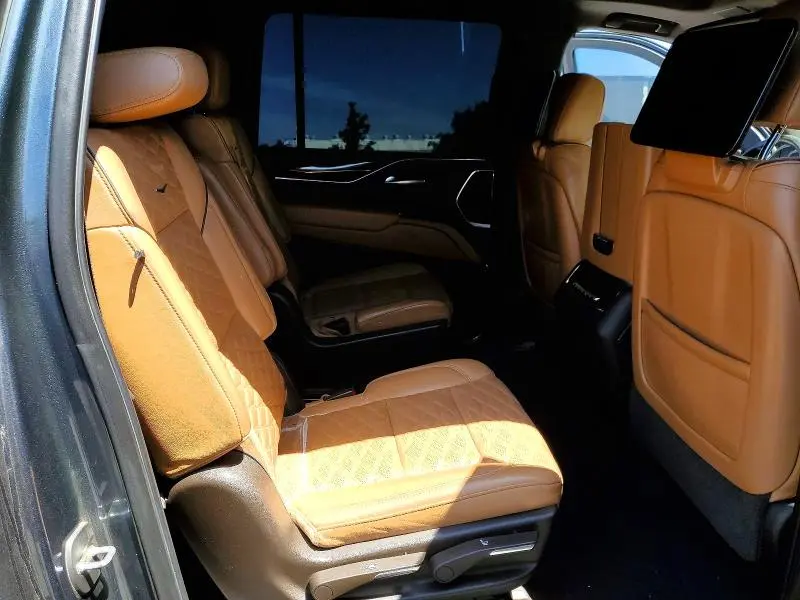 2021 CADILLAC ESCALADE ESV PREMIUM LUXURY  