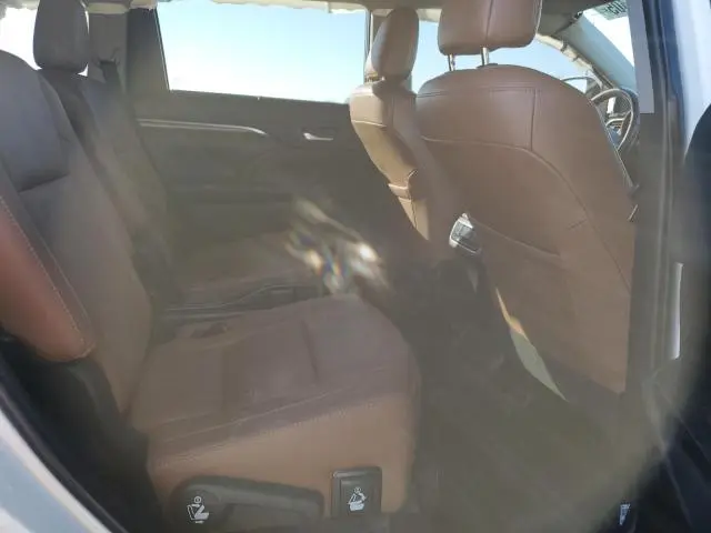 2019 TOYOTA HIGHLANDER LIMITED