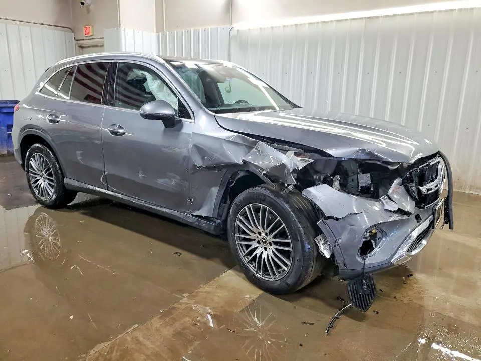 2023 MERCEDES-BENZ GLC 300 4MATIC  