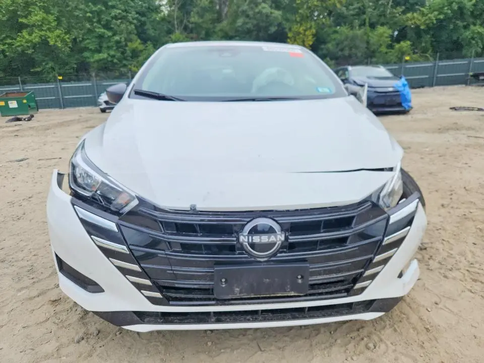 2024 NISSAN VERSA S  